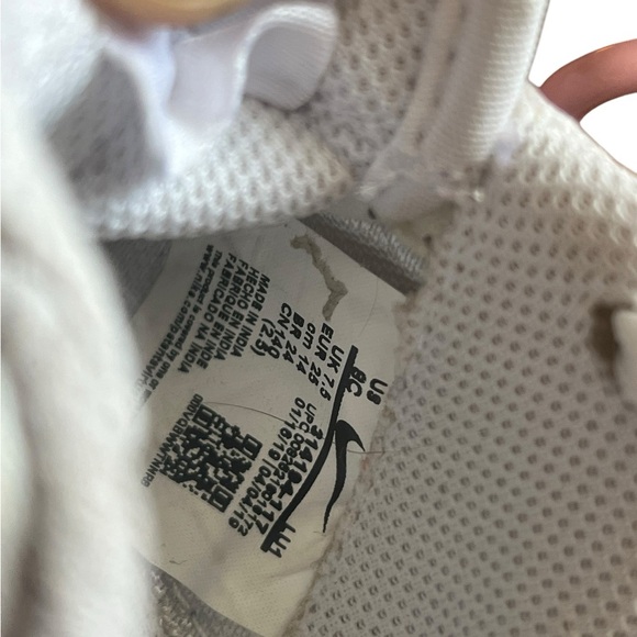 Nike Air Force Ones Size 8C - White - Gently Used - Picture 5 of 5